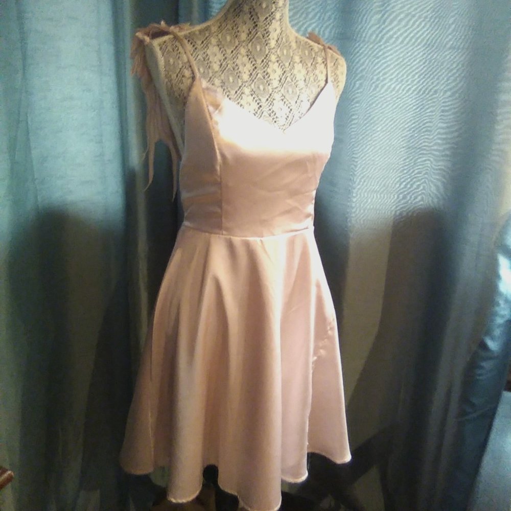 Latiste Angel wing mini dress